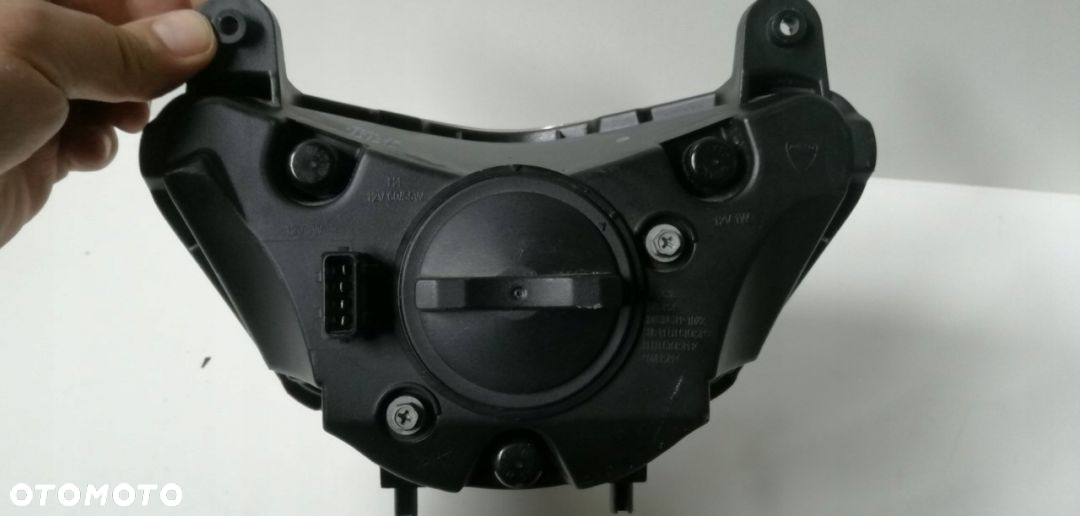 DUCATI HYPERMOTARD 821 LAMPA PRZÓD REFLEKTOR - 5