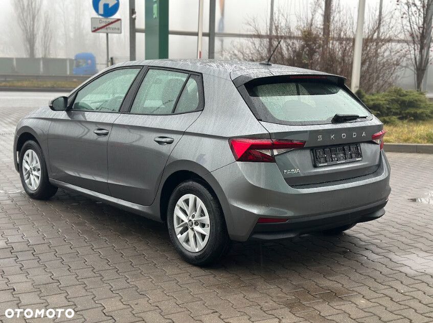 Skoda Fabia - 5