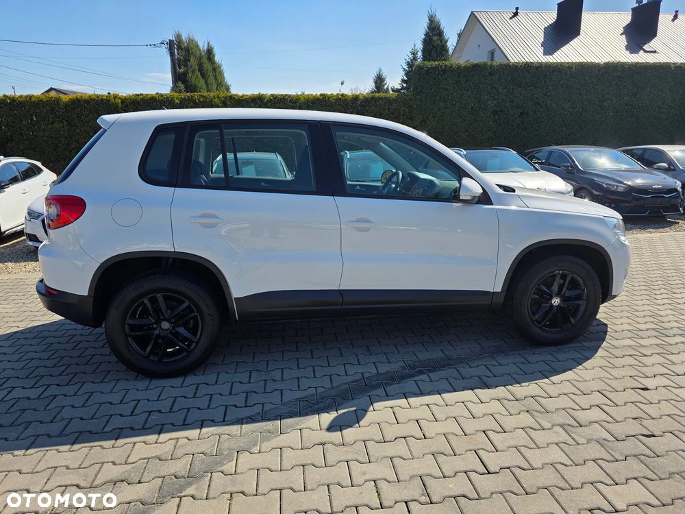 Volkswagen Tiguan - 9