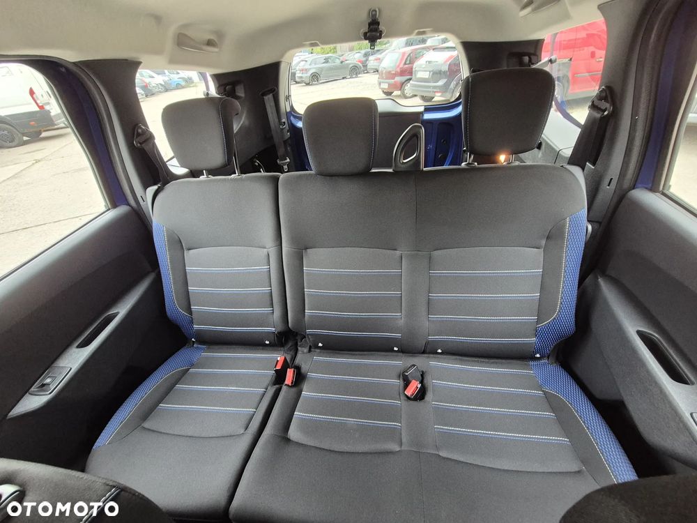 Dacia Lodgy 1.5 Blue dCi Stepway S&S EU6d - 10