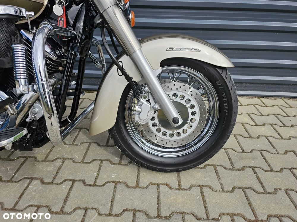 Yamaha XVS - 17
