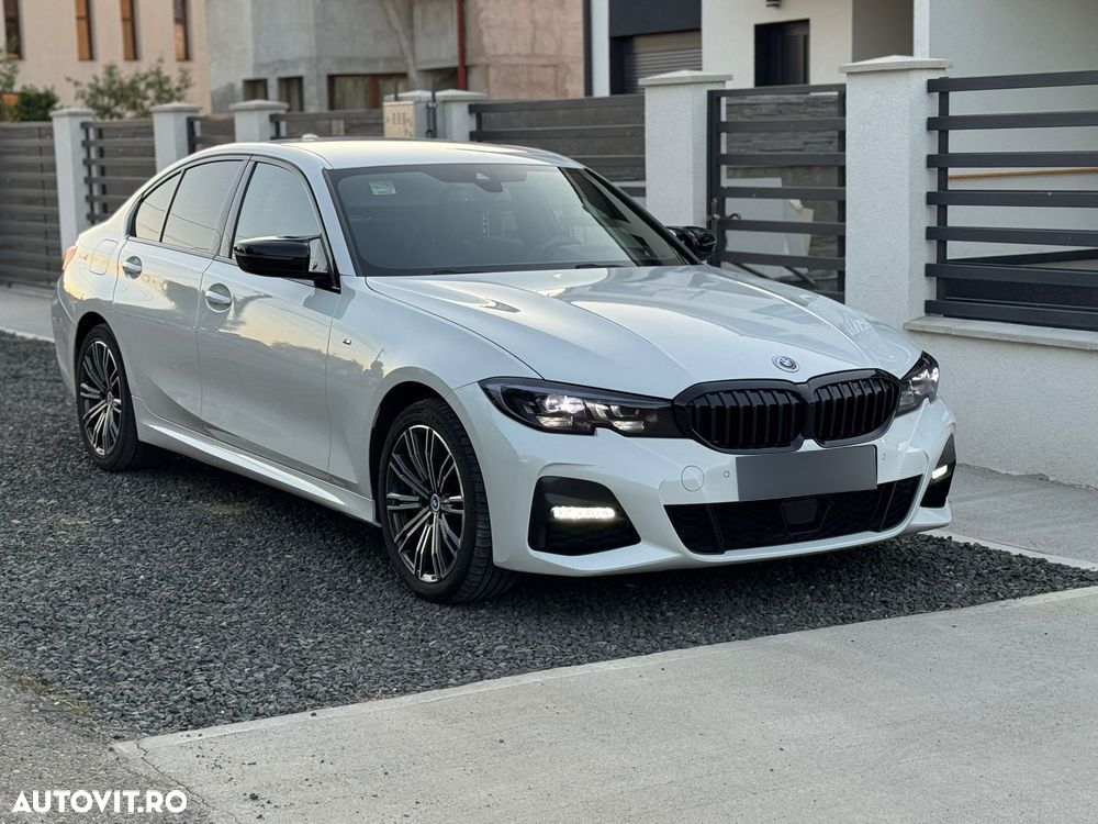 BMW Seria 3 330e Aut. M Sport - 11