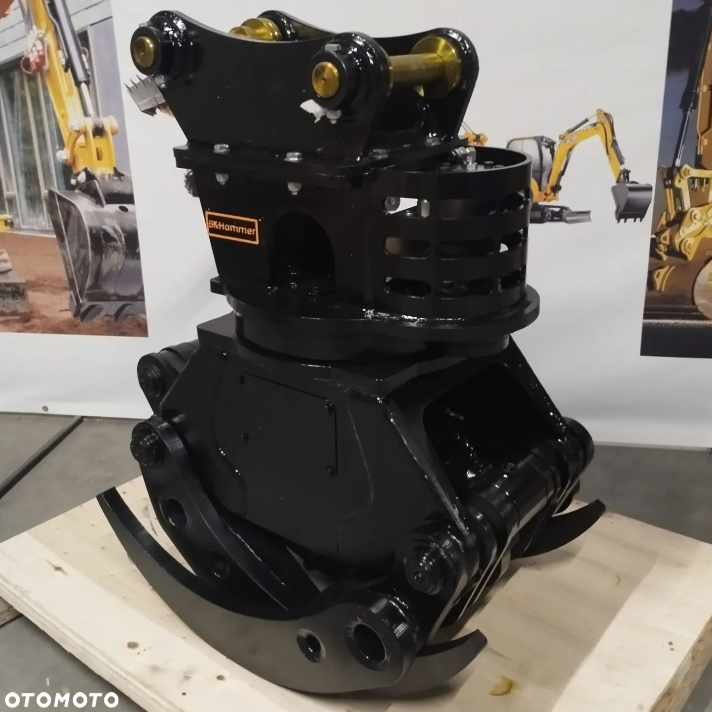 Chwytak do drewna maszyny od 6-10 ton JCB 3CX , 4CX - 7