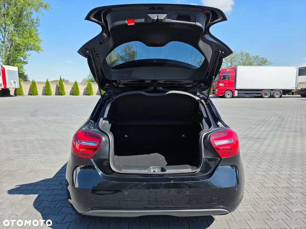Mercedes-Benz Klasa A 180 d 7G-DCT - 25