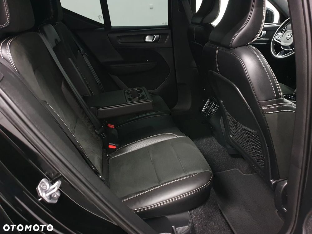 Volvo XC 40 D3 R-Design - 17