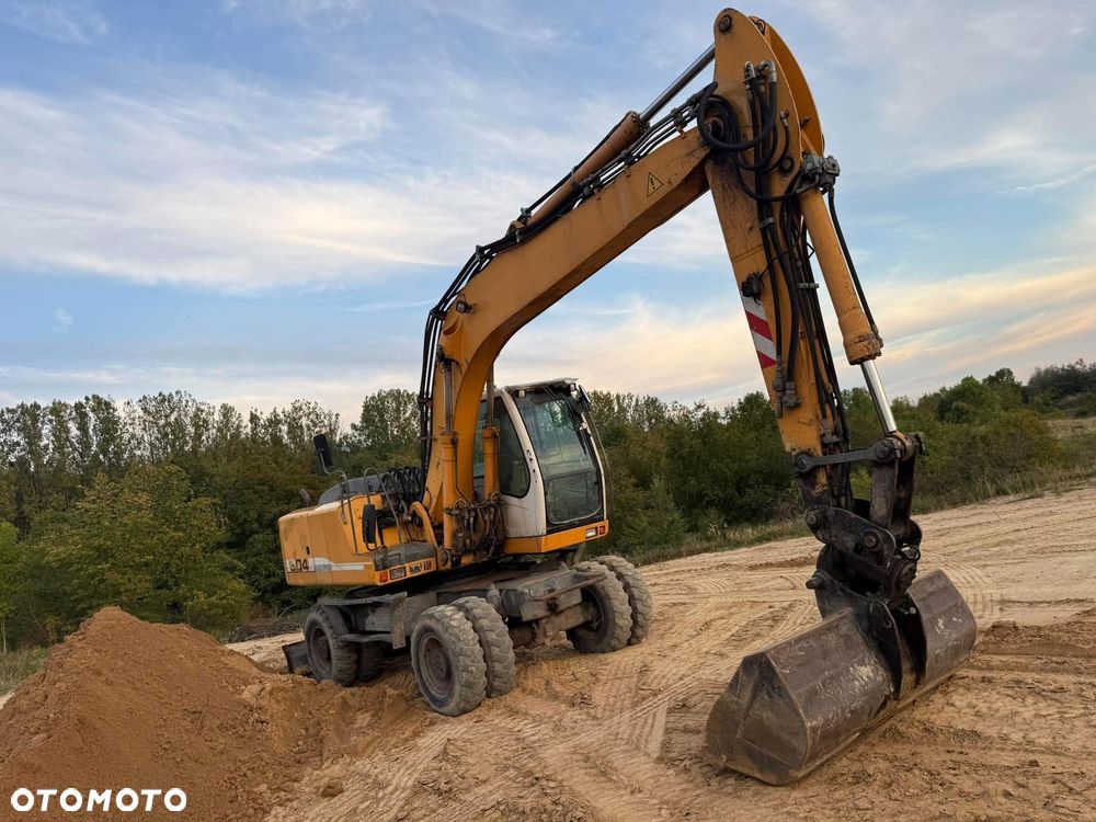 Liebherr A 904 C LITRONIC - 11