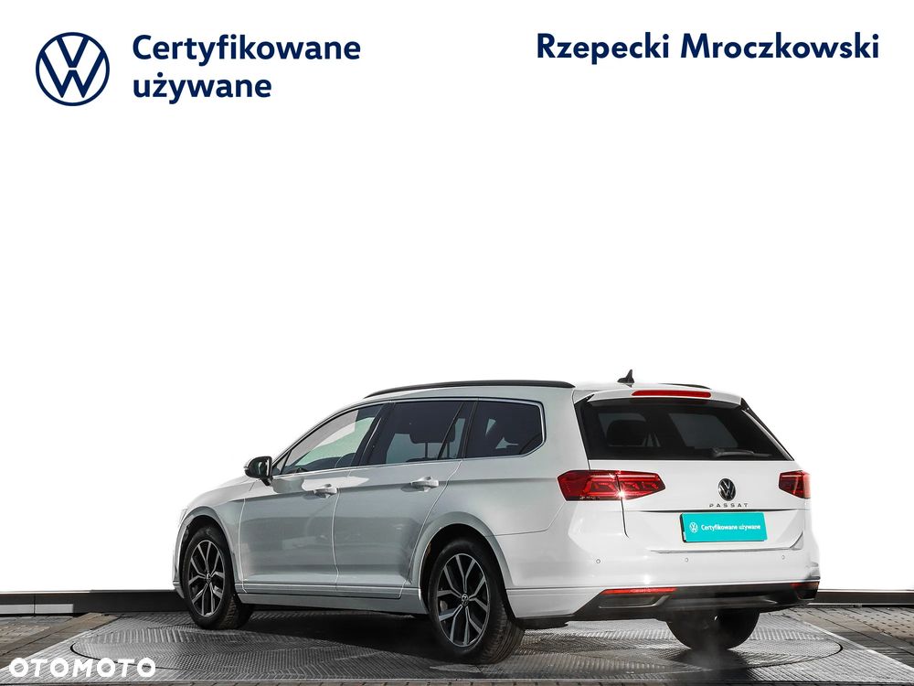 Volkswagen Passat 2.0 TDI EVO Business DSG - 7