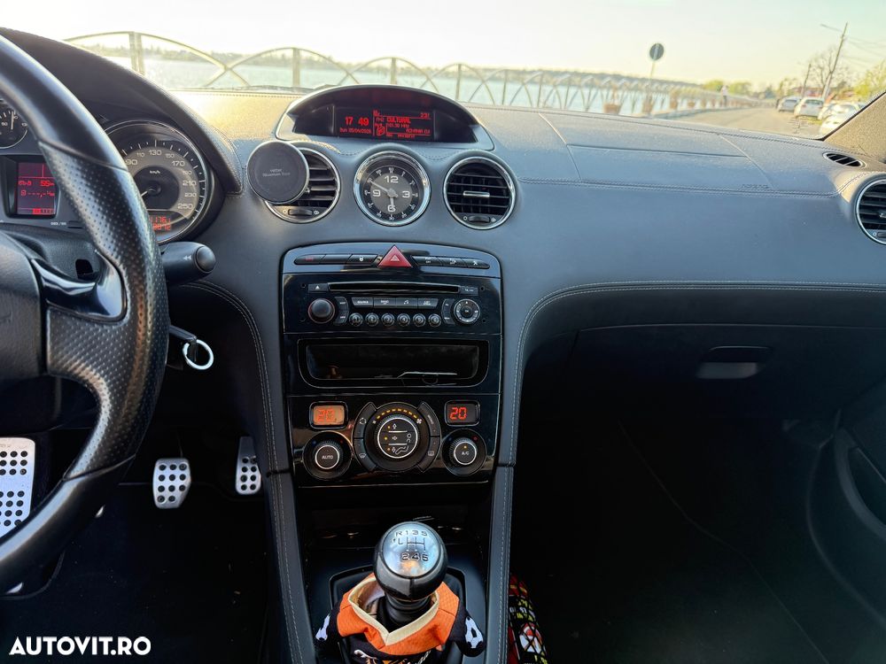 Peugeot RCZ 1.6 THP Sport - 14