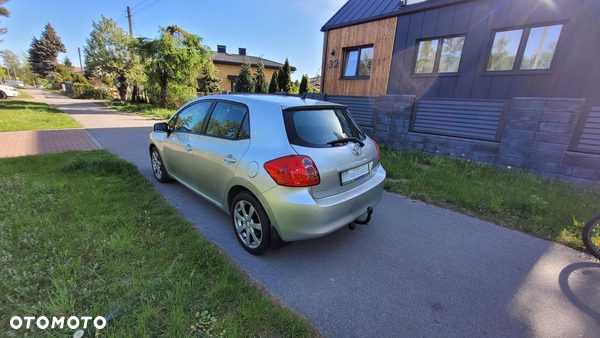 Toyota Auris 2.0 D-4D Edition