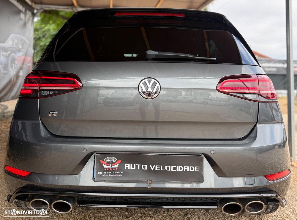 VW Golf R 4Motion BlueMotion DSG - 25