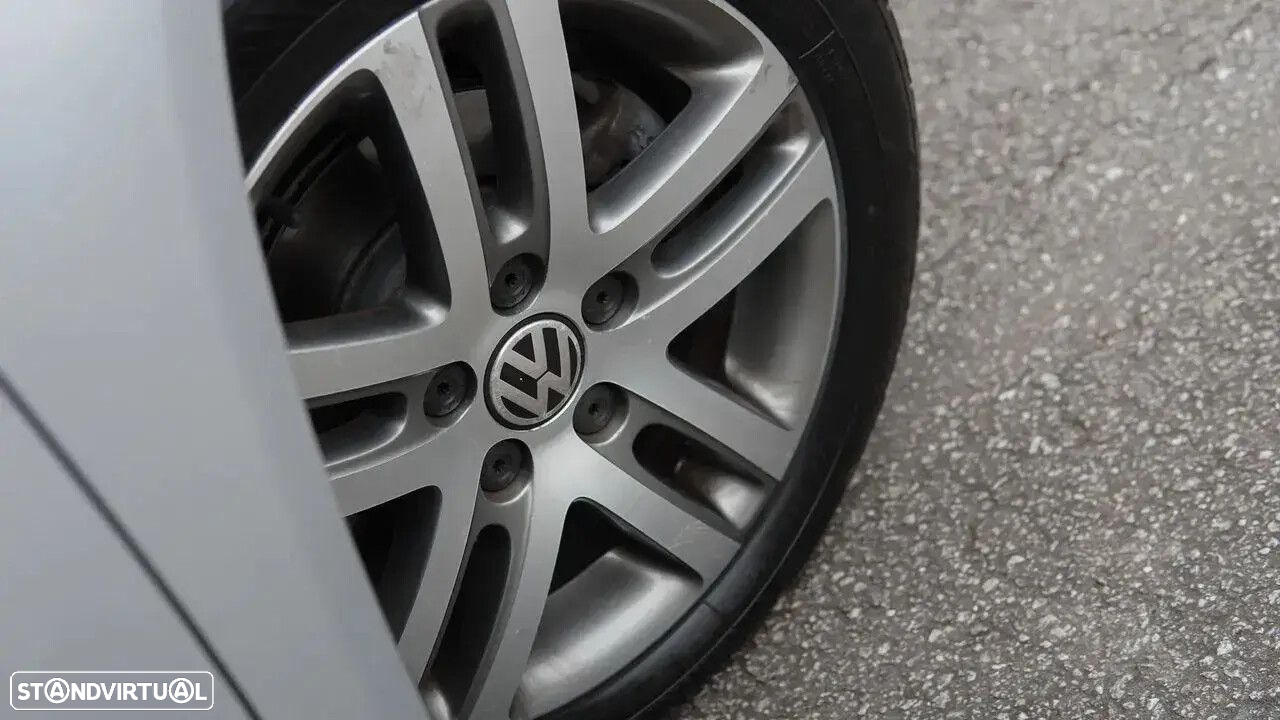 VW Jetta - 17