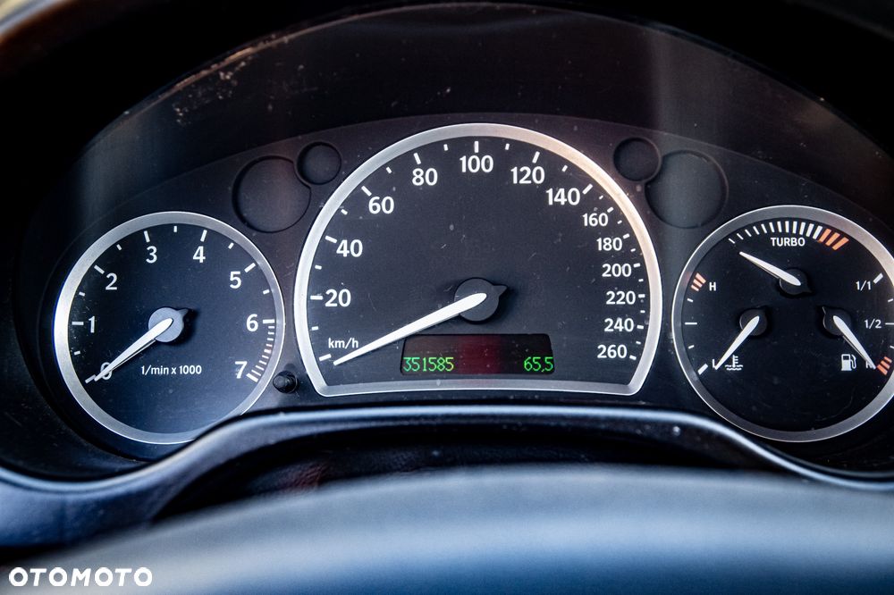 Saab 9-3 2.0T Aero - 7
