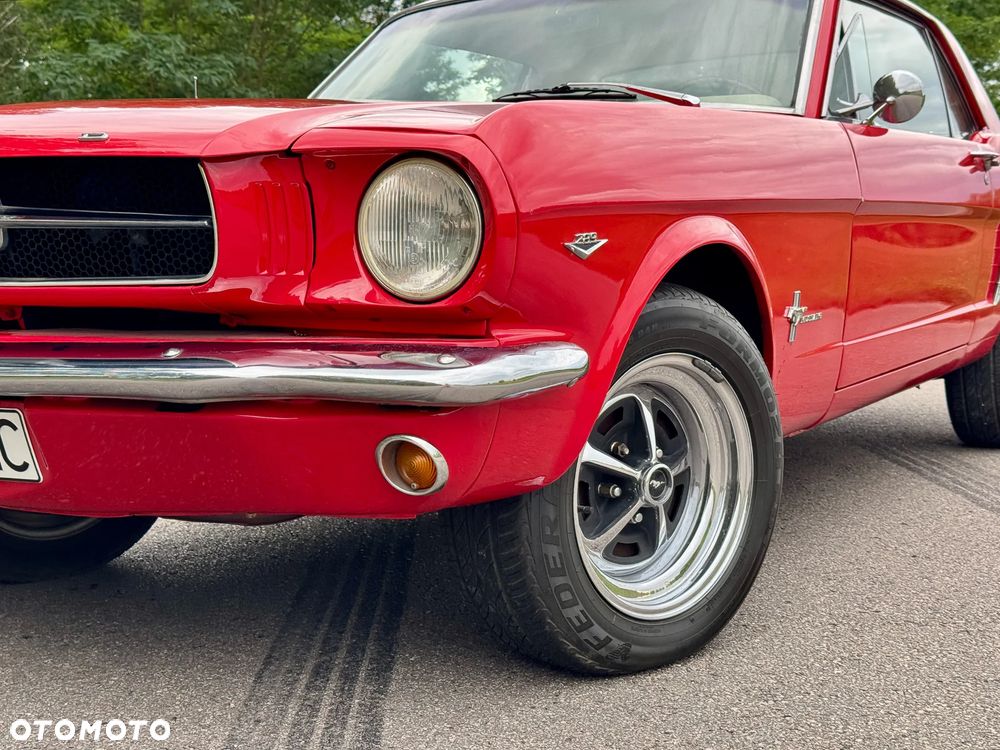 Ford Mustang - 3