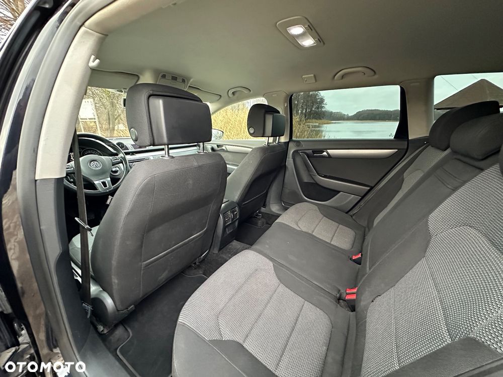 Volkswagen Passat 2.0 TDI DPF Comfortline DSG - 37