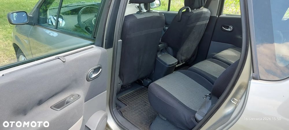 Renault Scenic - 10
