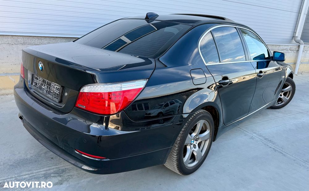 BMW Seria 5 520d Aut. Edition Lifestyle - 4