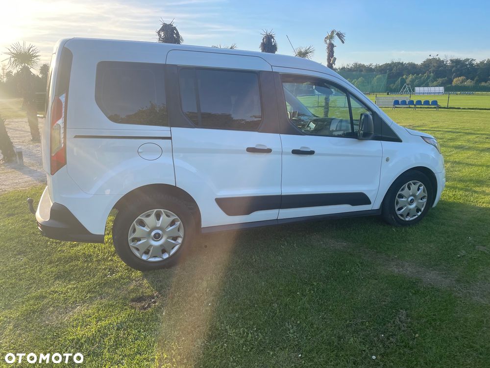 Ford Tourneo Connect - 3