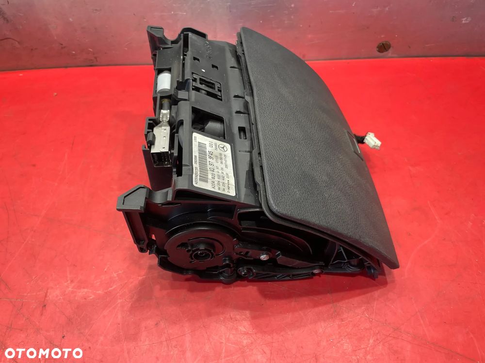 EKRAN WYŚWIETLACZ NAWIGACJI MERCEDES W204 A2048204097 - 6