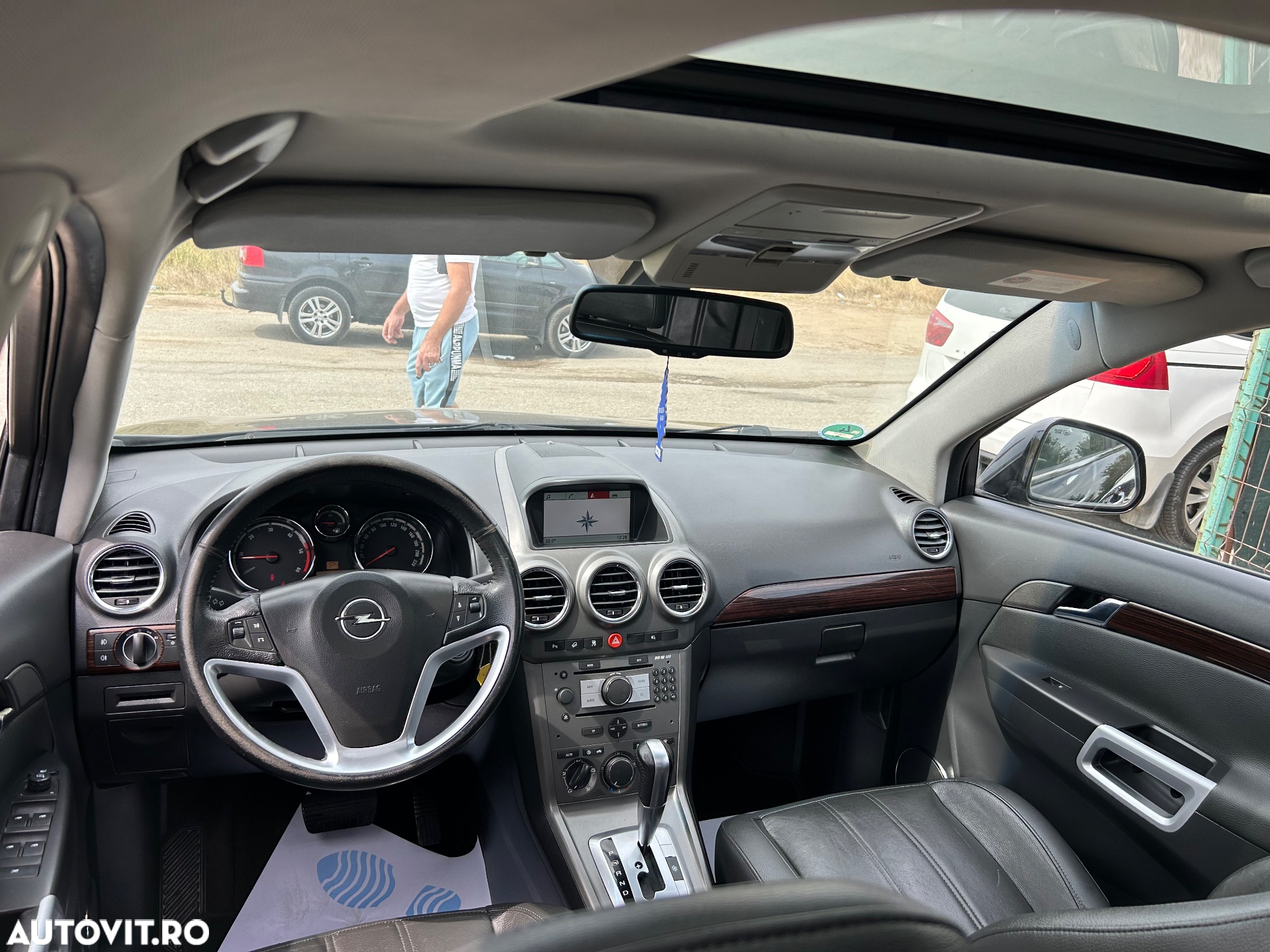 Opel Antara 2.0 CDTI Automatik 4x4 Navi - 3