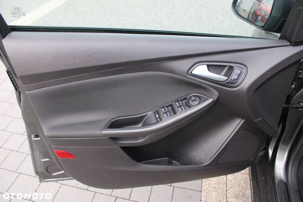 Ford Focus - 17