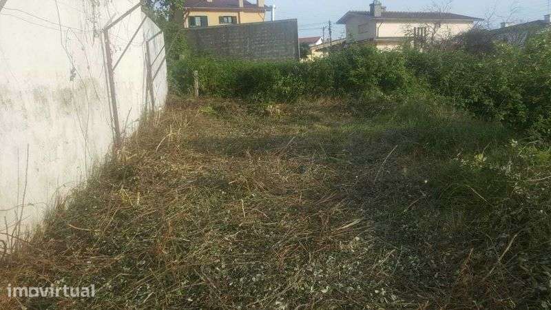Terreno urbano 700m2 - Grande imagem: 2/6