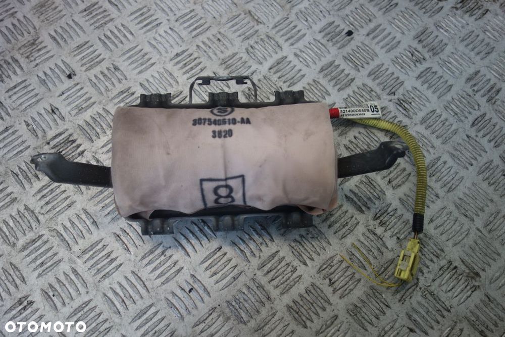 PODUSZKA AIRBAG PASAŻERA W PULPIT TOYOTA YARIS III - 1