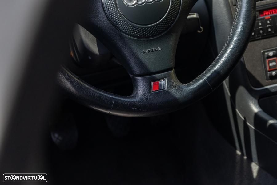 Audi S4 Avant 2.7 V6 quattro - 30