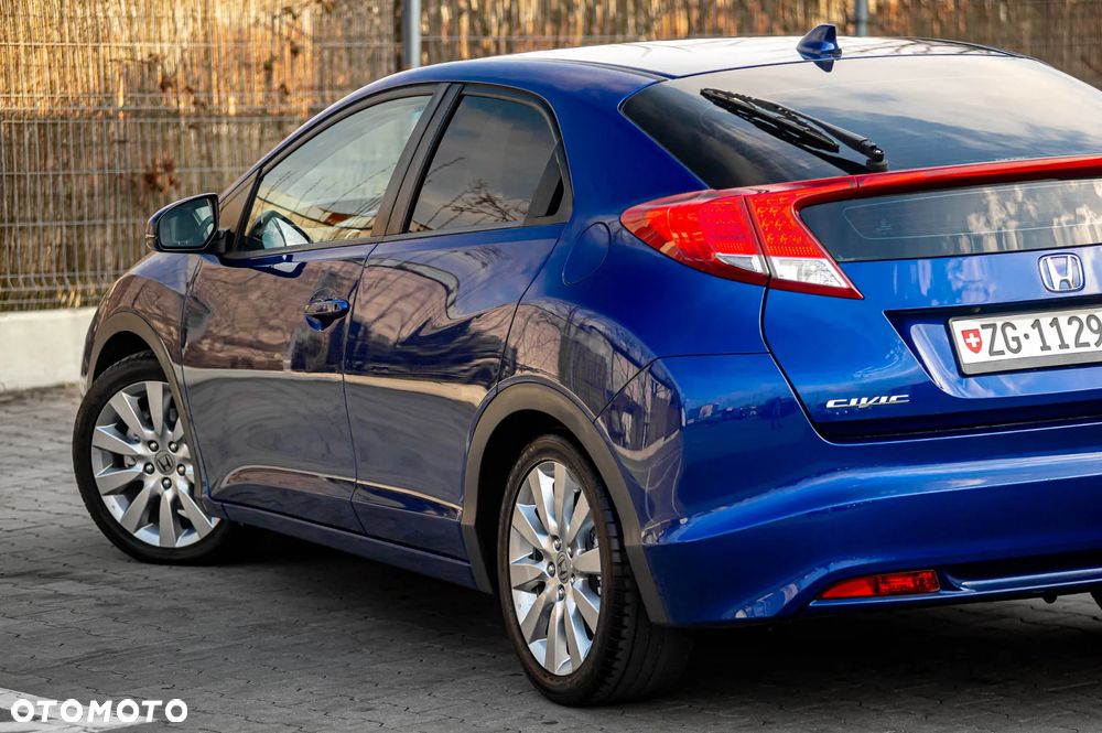 Honda Civic 1.8i-VTEC Sport - 10