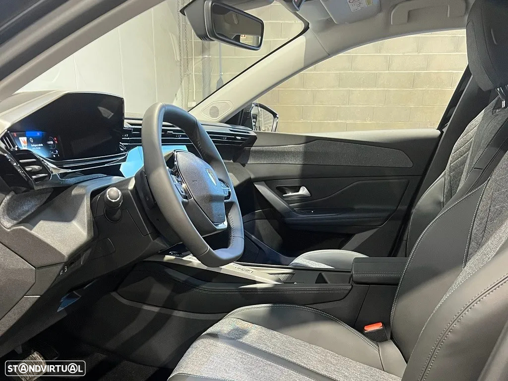 Peugeot 408 1.6 Hybrid Allure e-EAT8 - 10