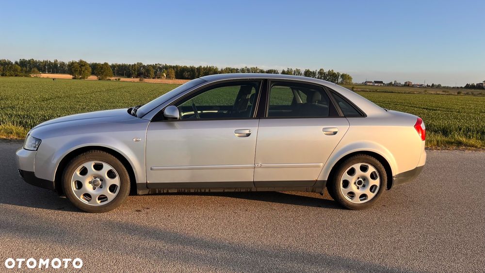 Audi A4 Limousine 1.8T - 2