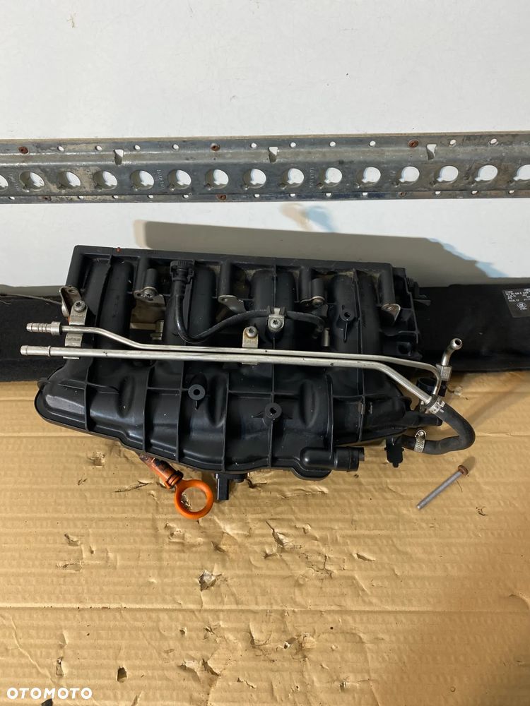 Kolektor ssący AUDI VW 2.0TFSI TSI z listwą 06F133201N - 1