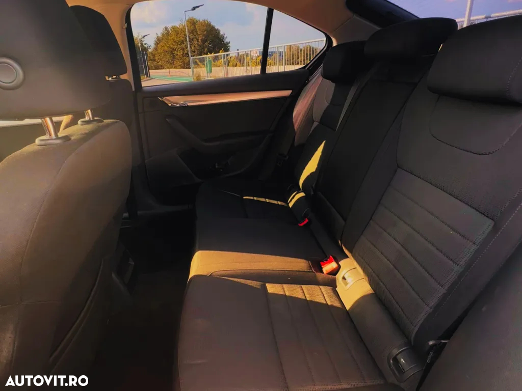 Skoda Octavia 2.0 TDI 4X4 ELEGANCE DSG - 7