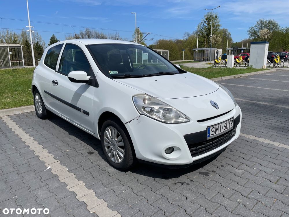Renault Clio - 6