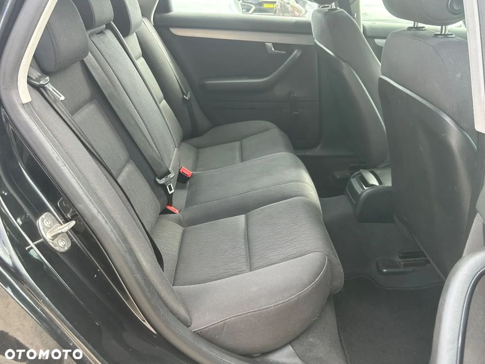 Audi A4 Avant - 15