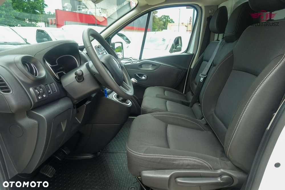 Renault Trafic - 13