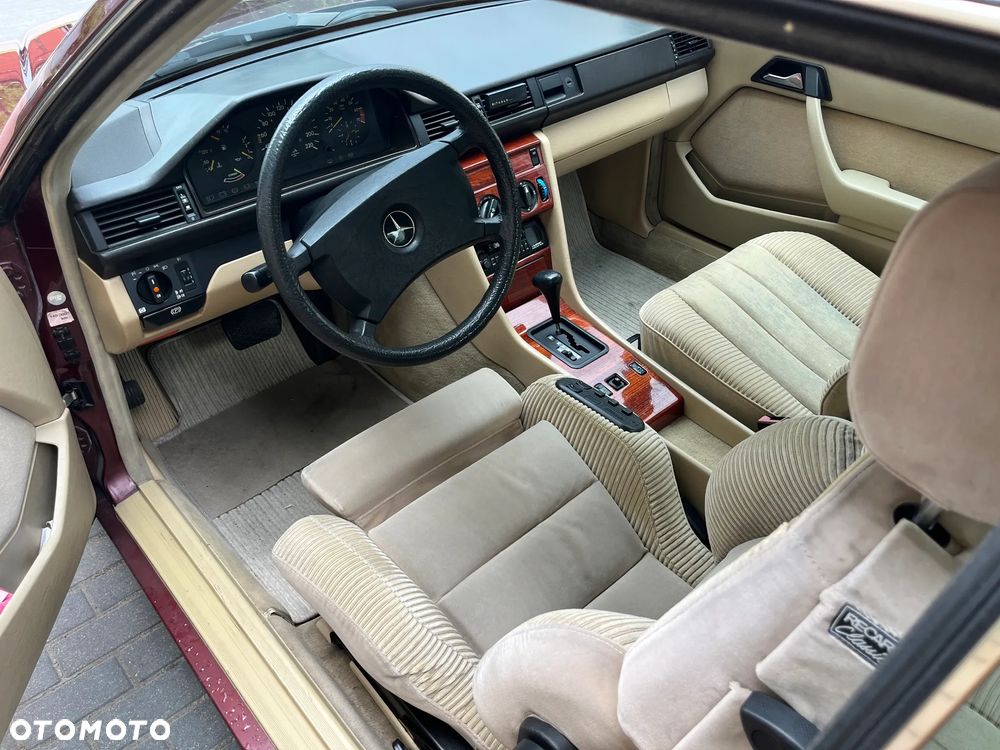 Mercedes-Benz W124 (1984-1993) - 12