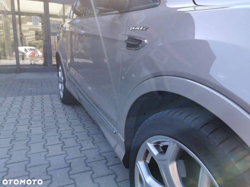 Ford Kuga Vignale 2.0 TDCi AWD - 10