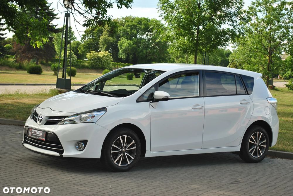 Toyota Verso - 12