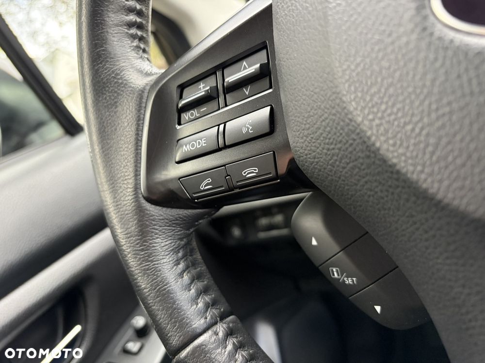 Subaru XV 2.0i Lineartronic Exclusive - 18