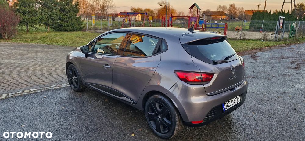 Renault Clio (Energy) TCe 90 Bose Edition - 11