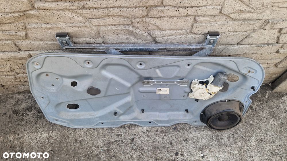 FORD FOCUS MK II 3 DRZWI PODNOŚNIK SZYBY LEWY