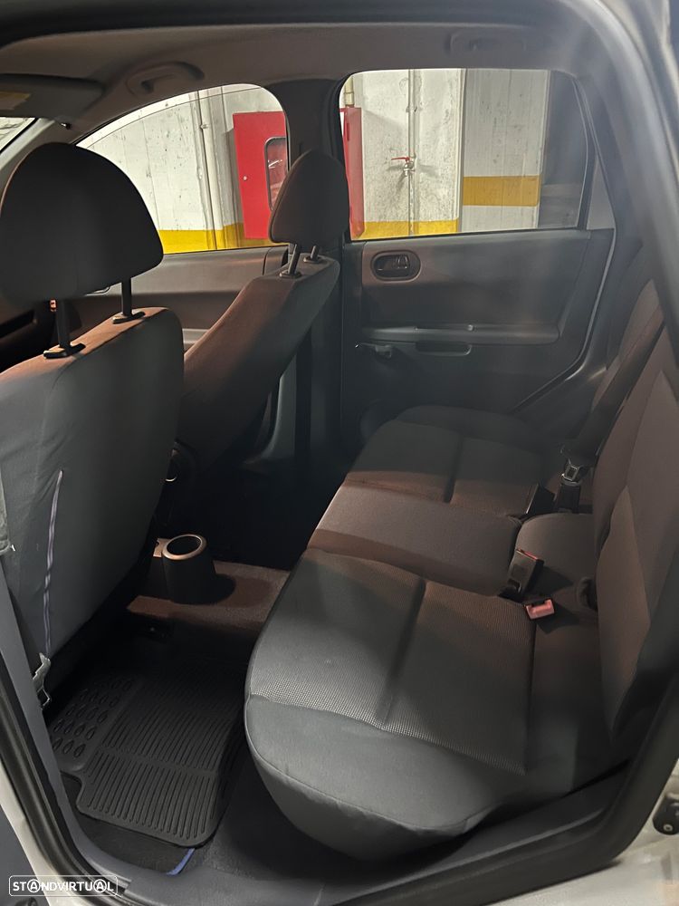 Mitsubishi Colt 1.1 Base - 15