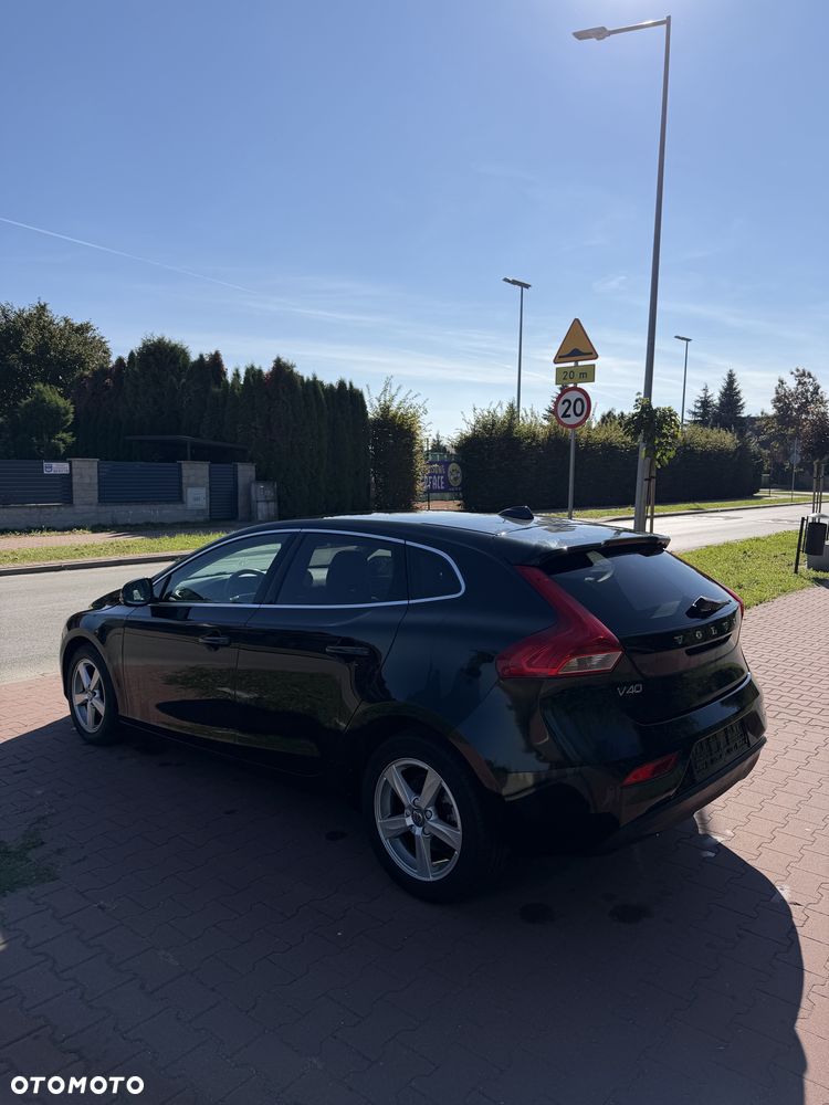 Volvo V40 - 4