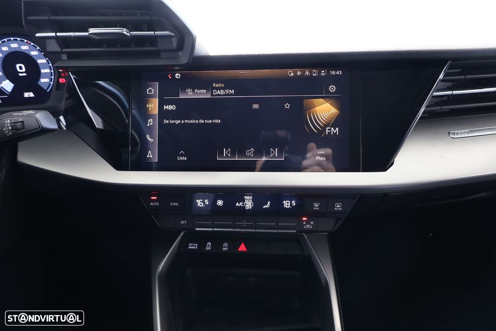 Audi A3 Sportback 30 TFSI Advanced S tronic - 23