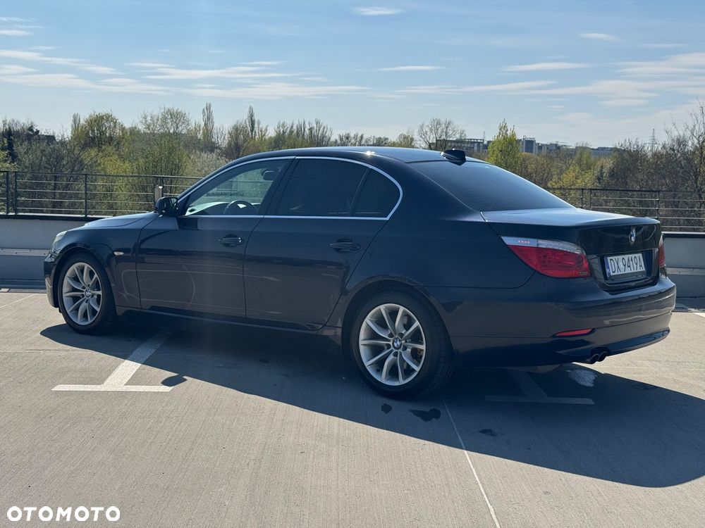BMW Seria 5 525d Edition Exclusive - 8
