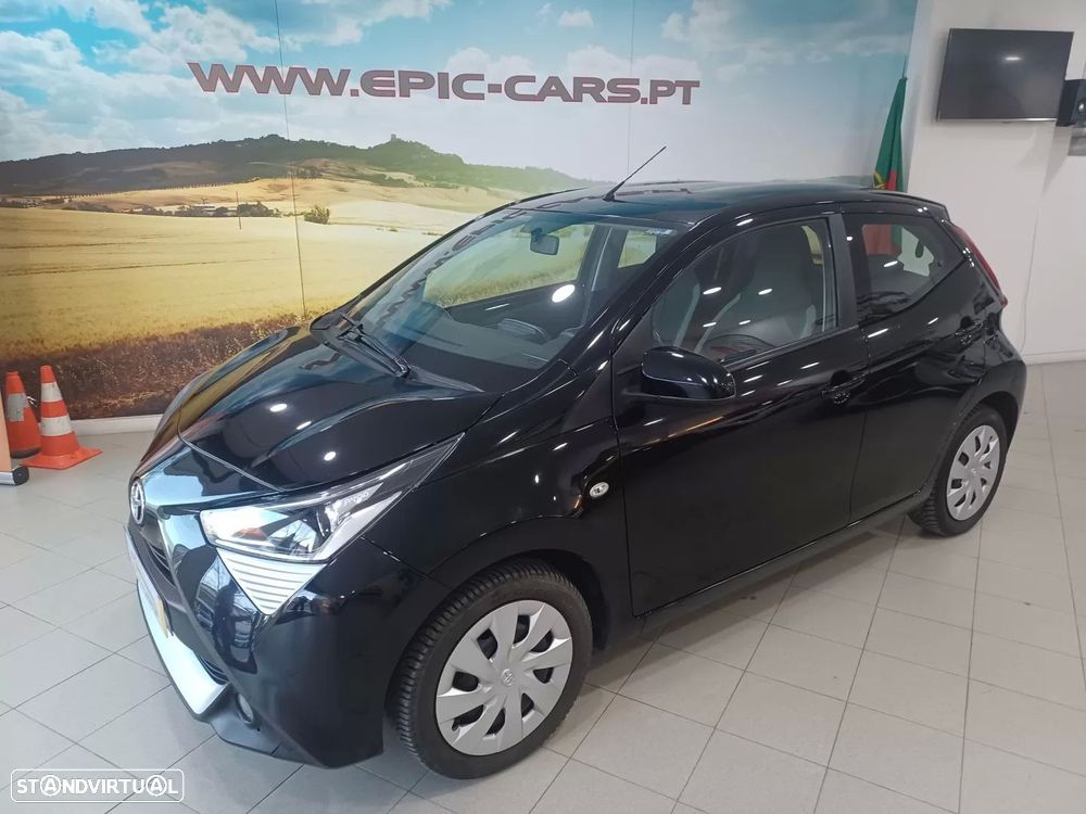 Toyota Aygo x-play club