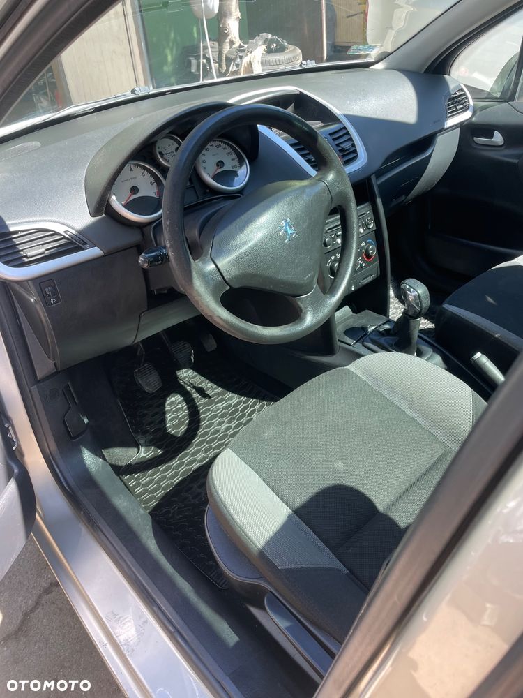 Peugeot 207 1.4 16V Trendy nICE - 5