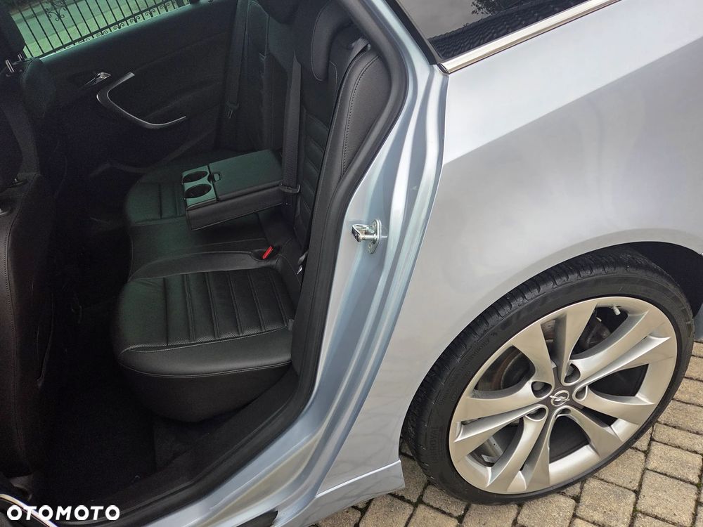 Opel Insignia 2.0 CDTI 4x4 ecoFLEX Start/Stop Business Innovation - 24