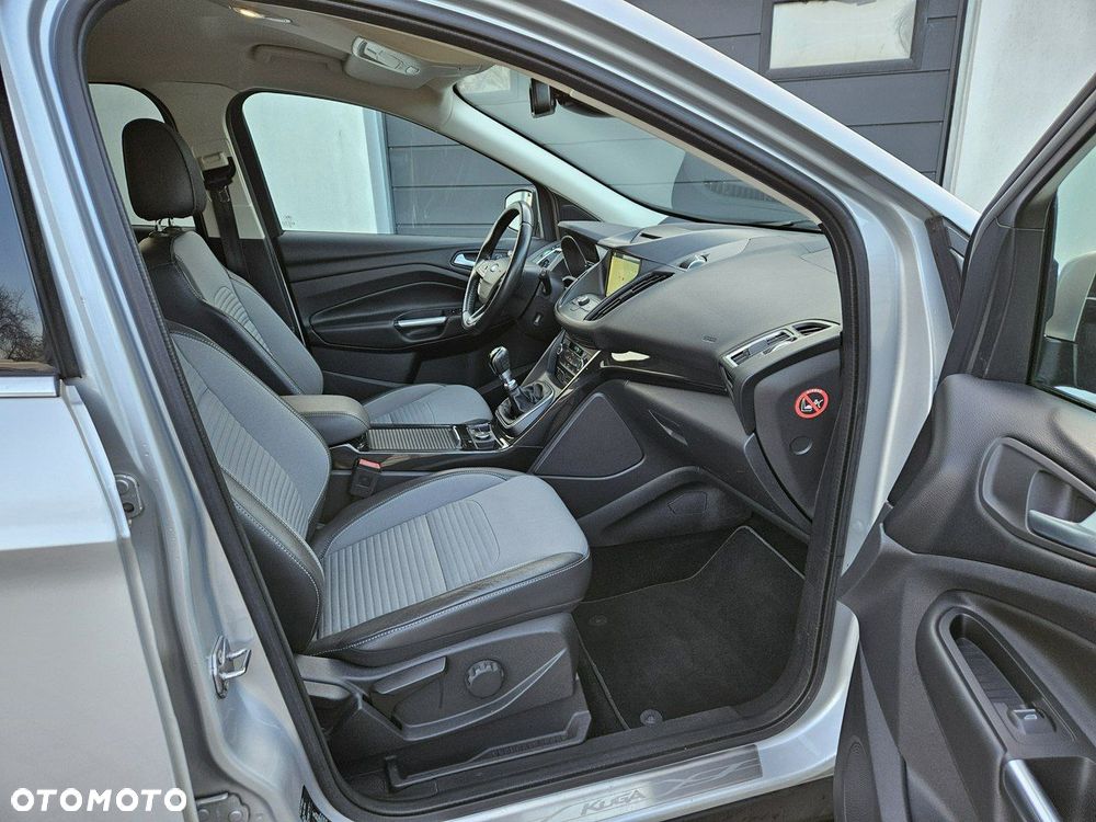 Ford Kuga 1.5 EcoBlue FWD Titanium - 29