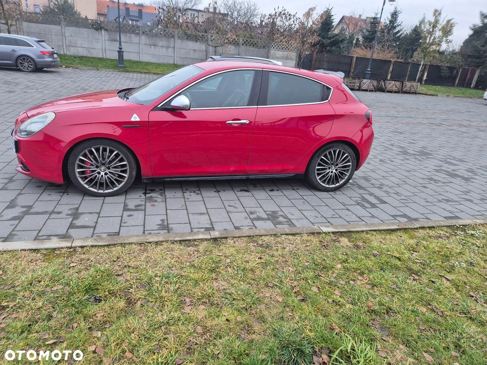 Alfa Romeo Giulietta - 8